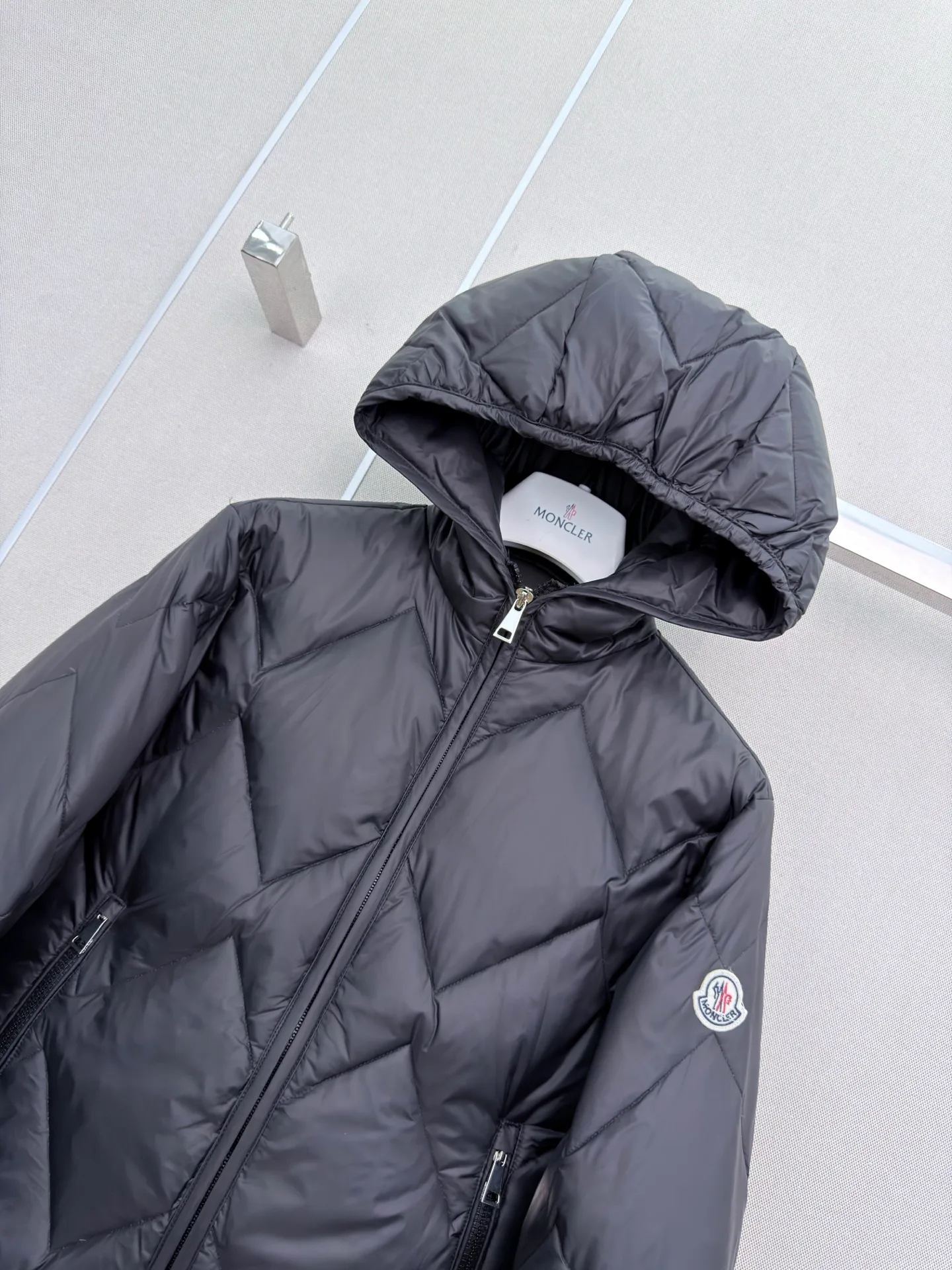 Куртки И Пуховики Женские Moncler 18877923