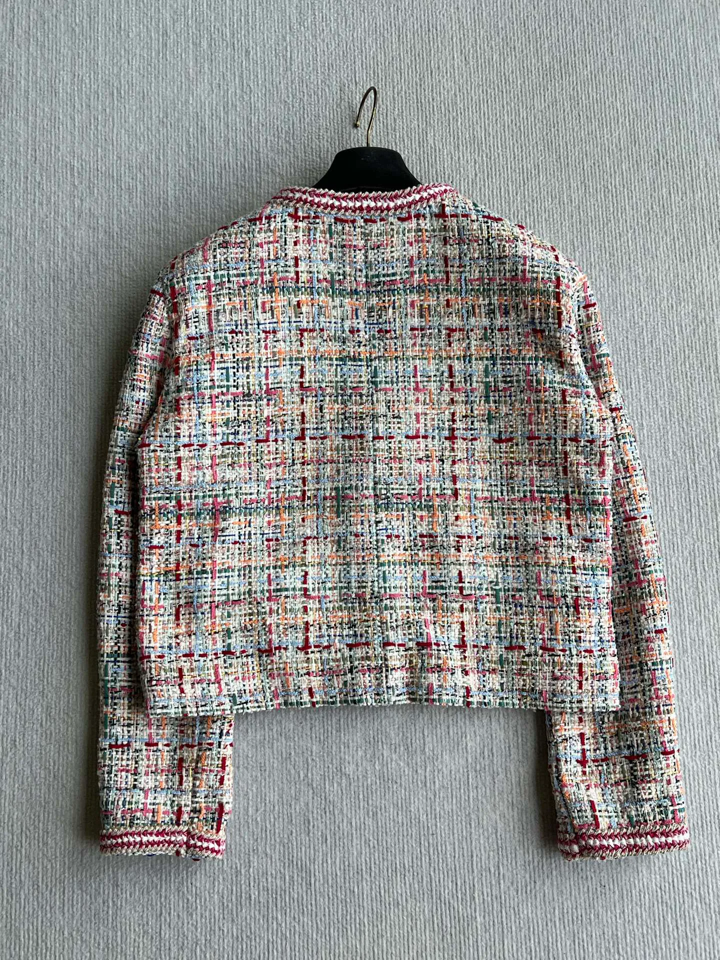 Жакеты Женские Chanel 16968672