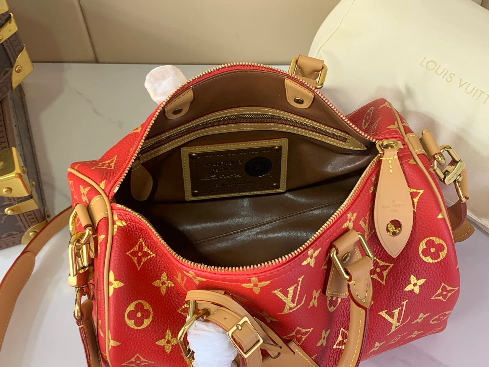 Классические Сумки Женские Louis Vuitton 1897965