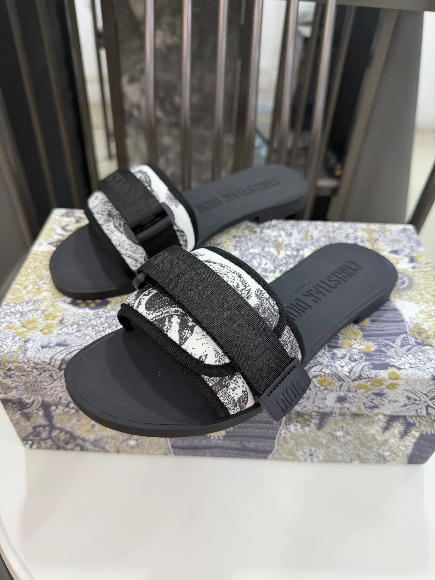 Шлепанцы Женские Christian Dior 984368