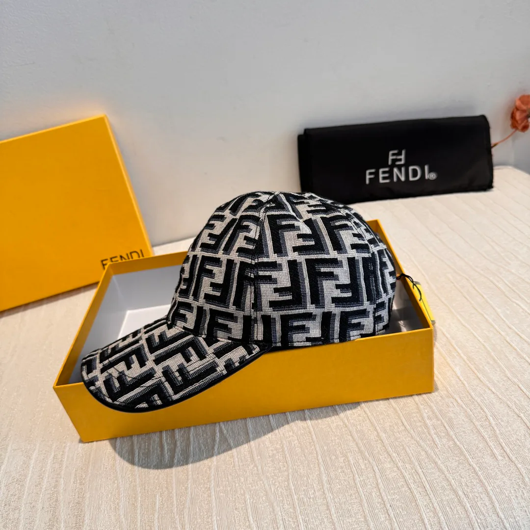 Головные Уборы Fendi 11055549