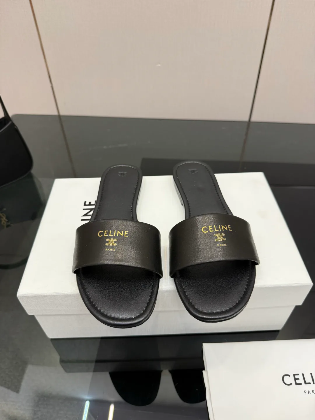 Сандалии Женские Celine 11682330
