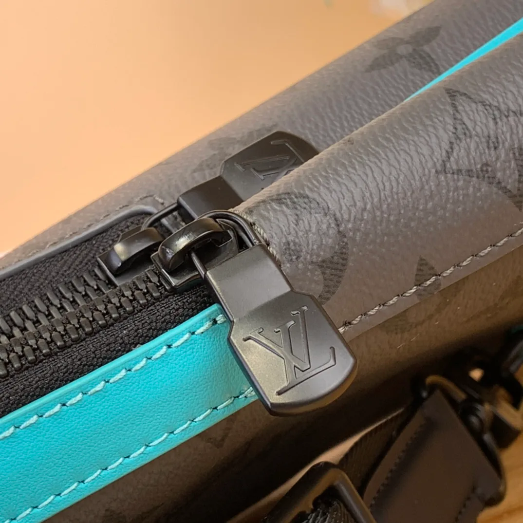 Поясные Сумки Женские Louis Vuitton 5603