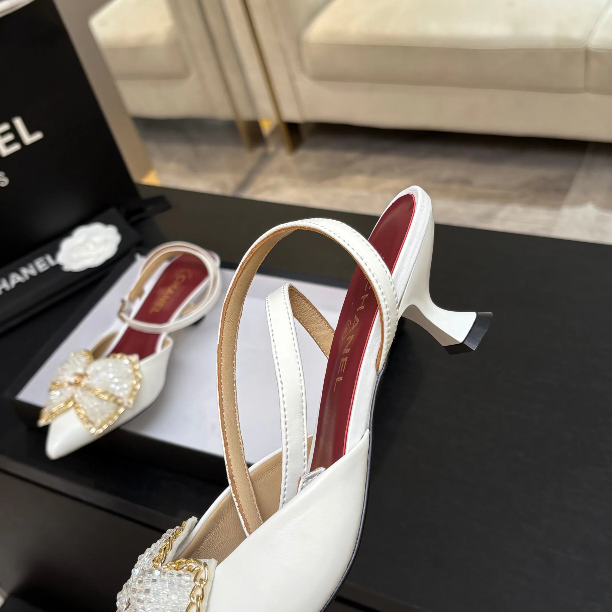 Туфли Женские Chanel 17303638