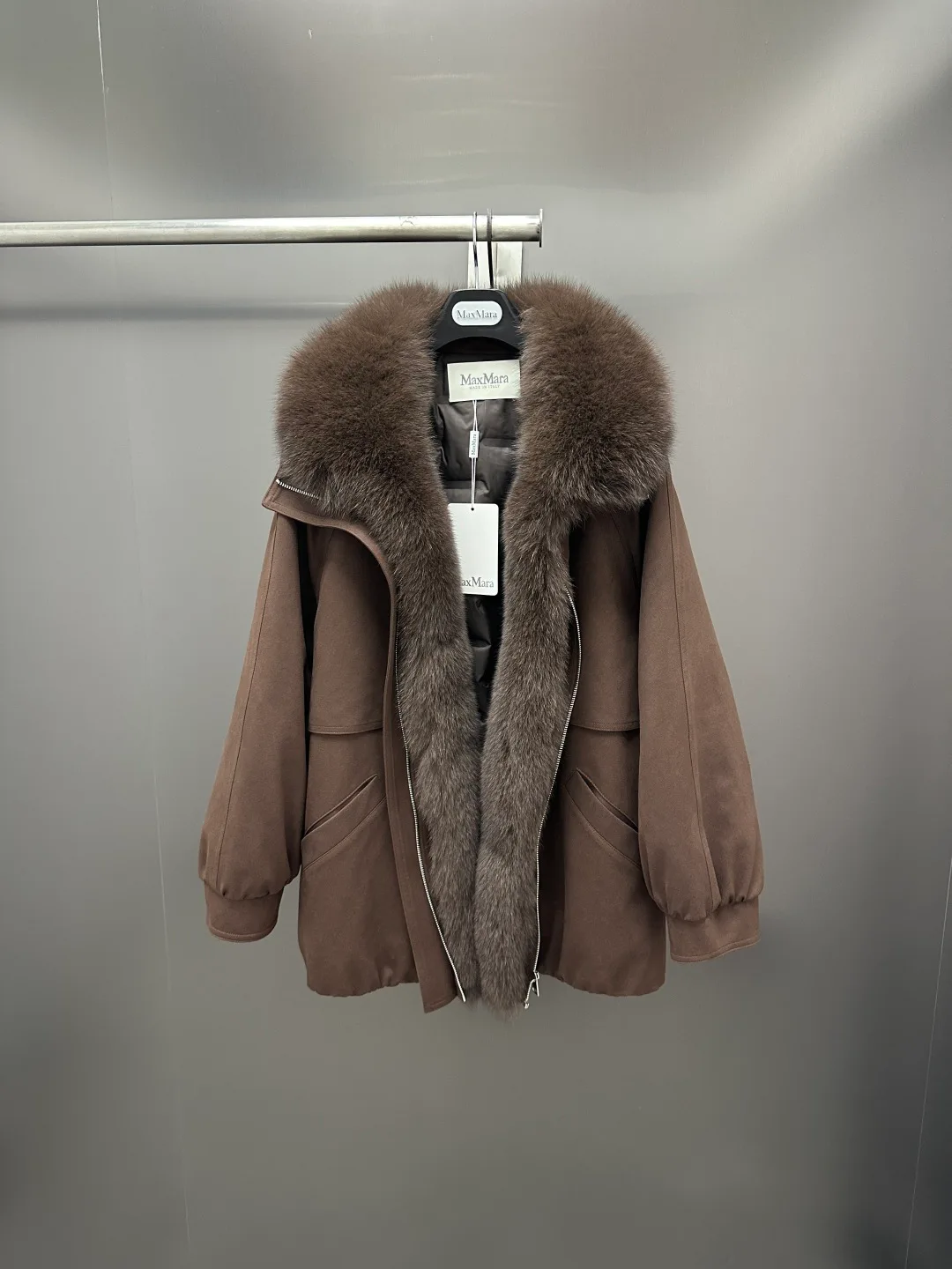 Куртки И Пуховики Женские Max Mara 18702425