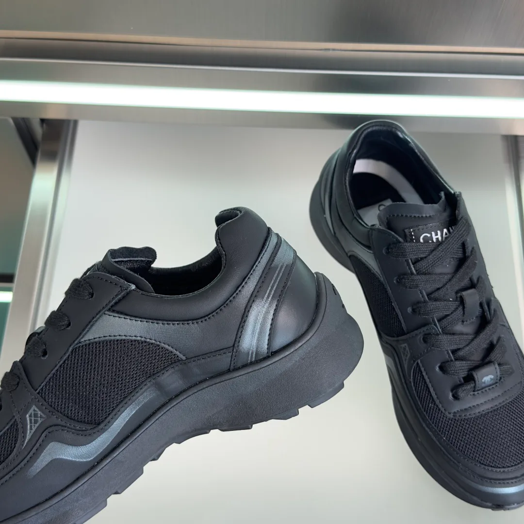 Кроссовки Женские Chanel 1090126