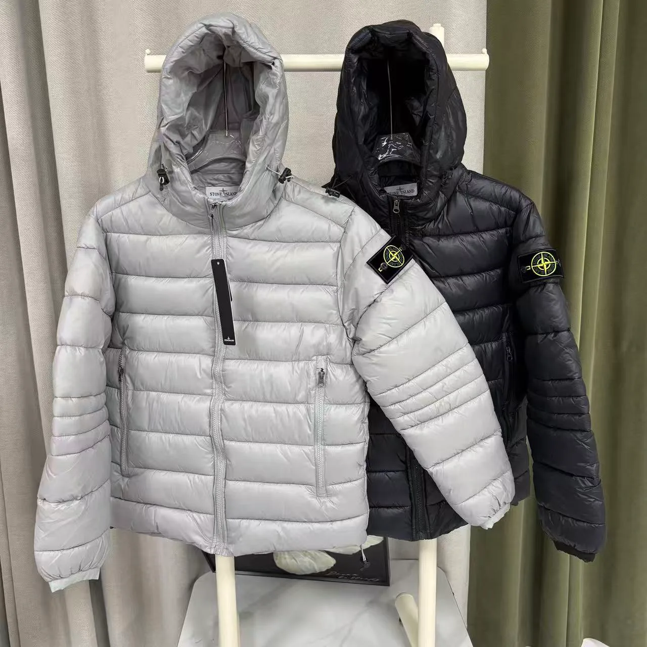 Куртки И Пуховики Женские Stone Island 883840