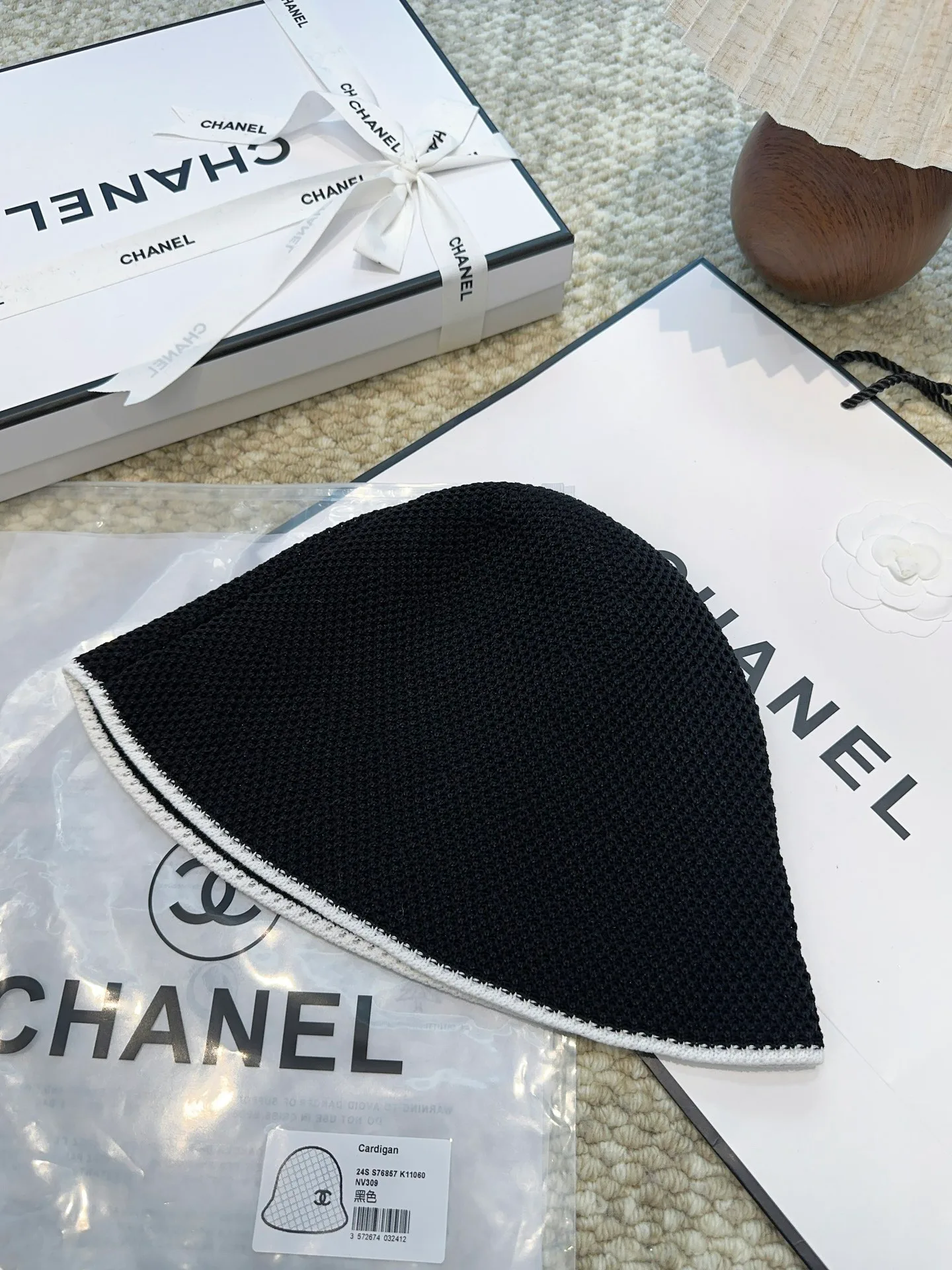 Головные Уборы Chanel 12683808