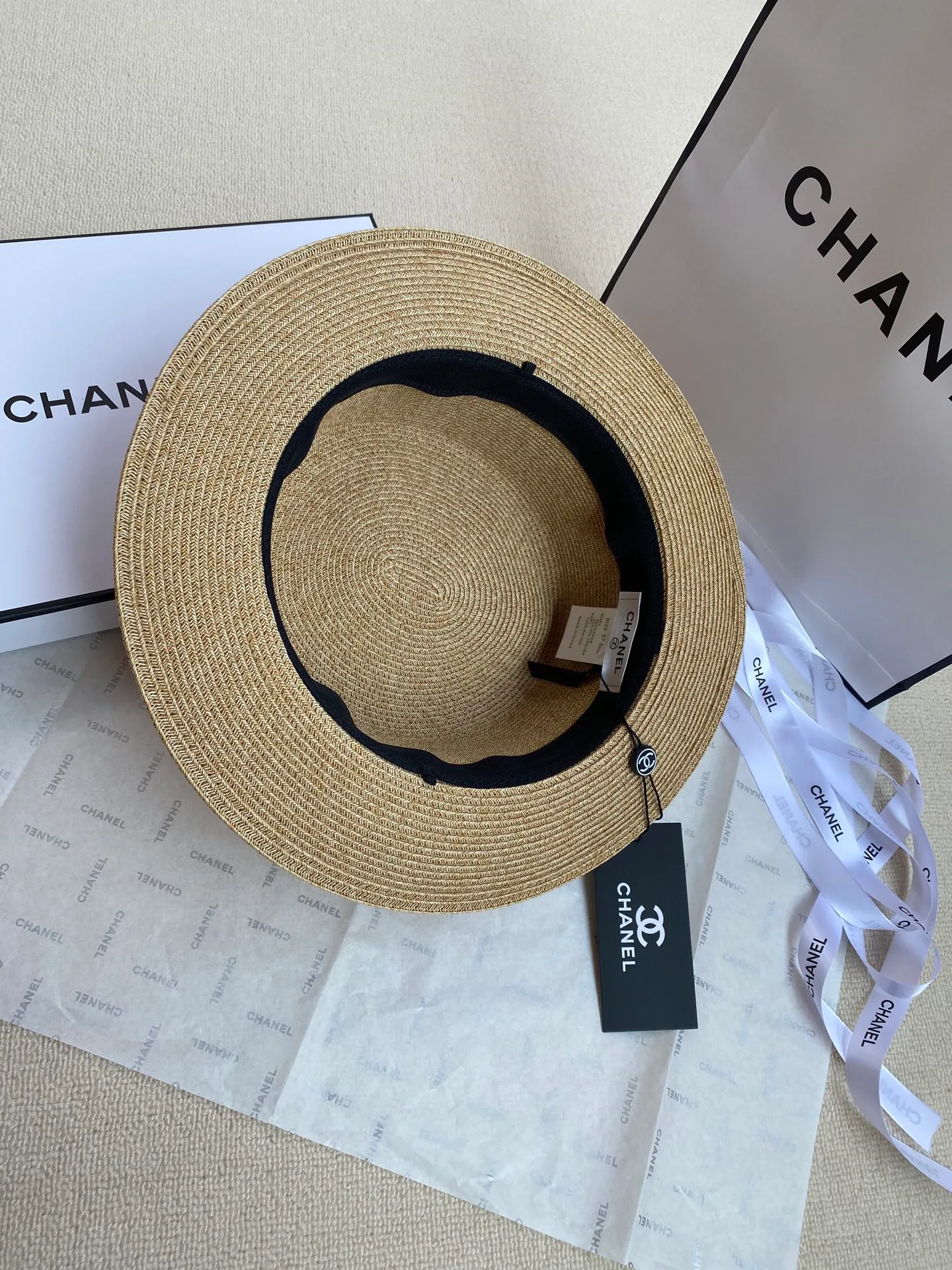 Головные Уборы Chanel 13302304