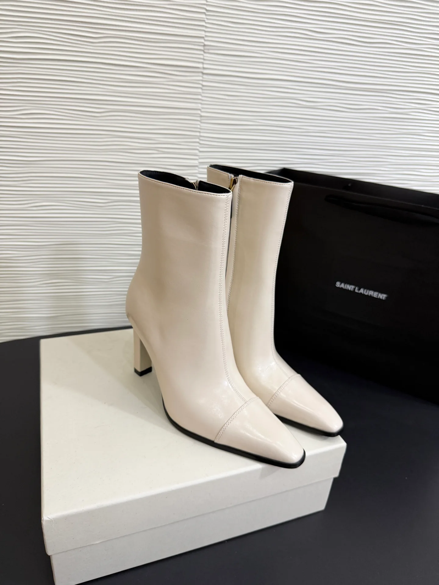 Ботильоны Женские Saint Laurent 19327310