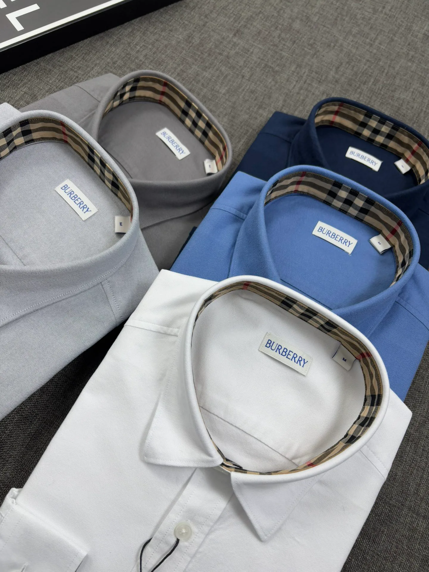 Рубашки Мужские Burberry 437700