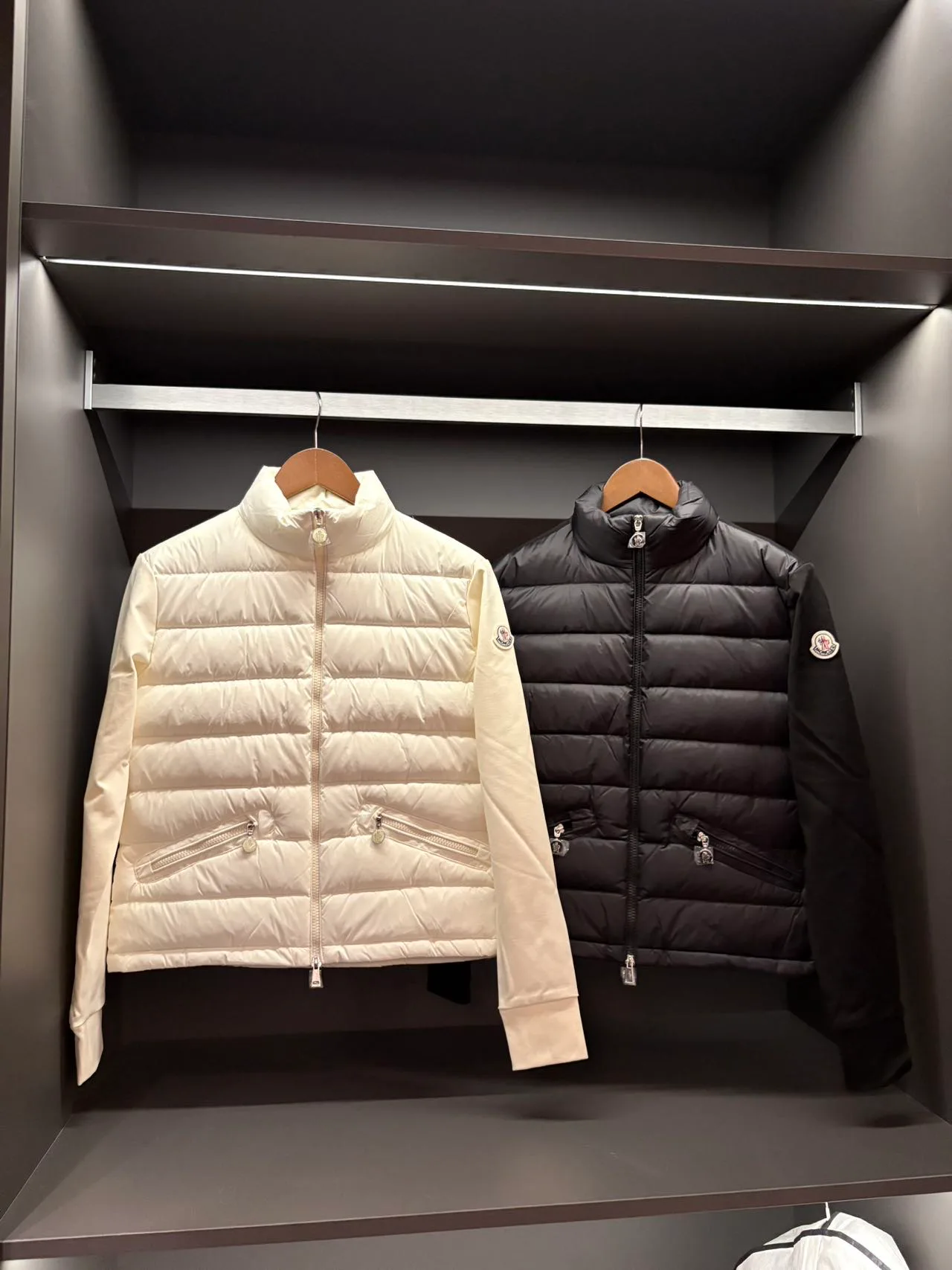 Куртки И Пуховики Женские Moncler 17911356