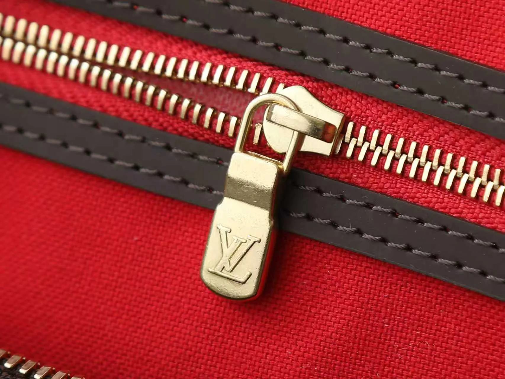 Сумки На Ремне Женские Louis Vuitton 133492