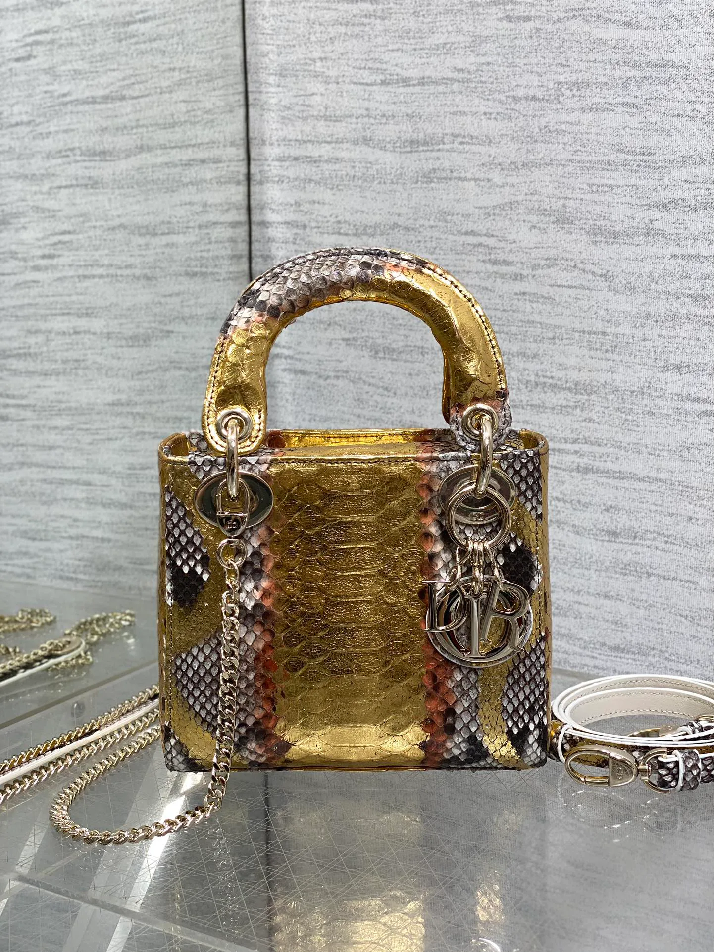 Классические Сумки Женские Christian Dior 11581726