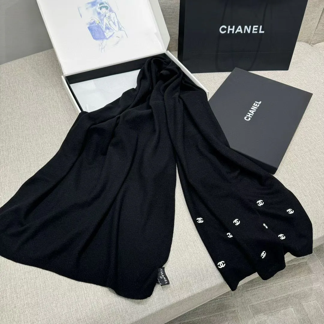 Платки Chanel 4873472
