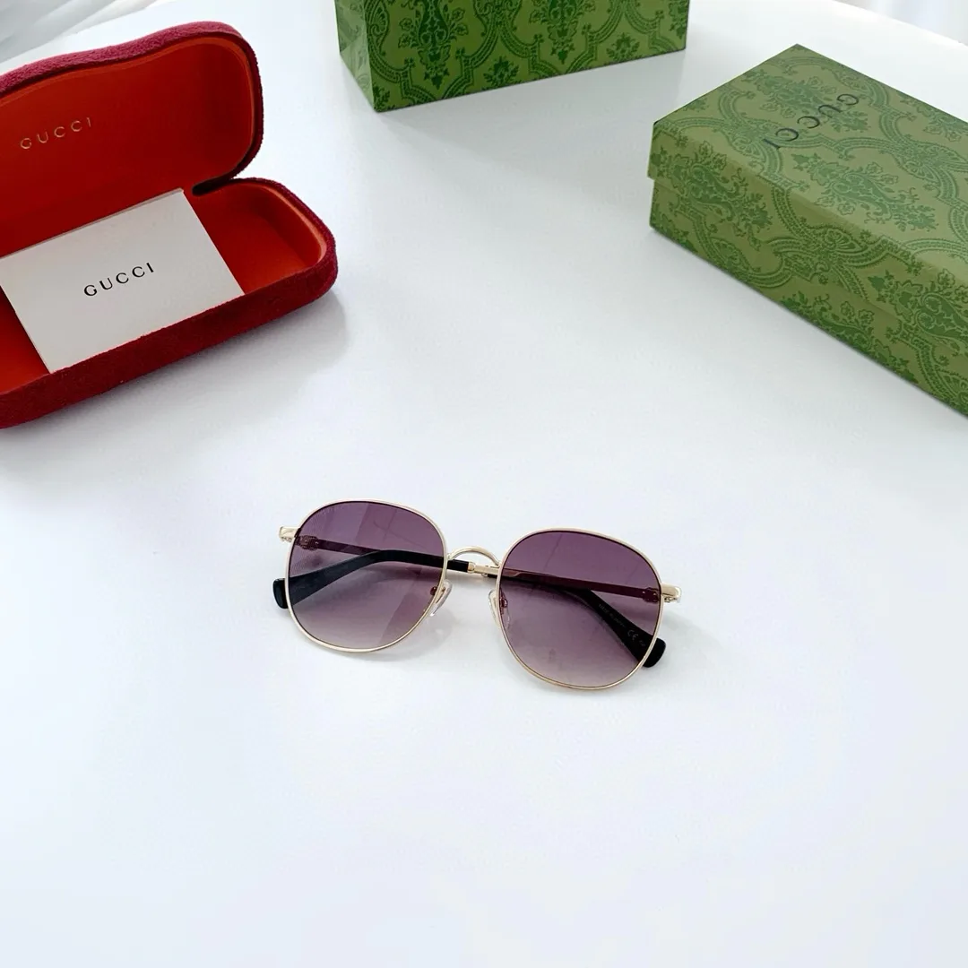 Очки Gucci 17093334