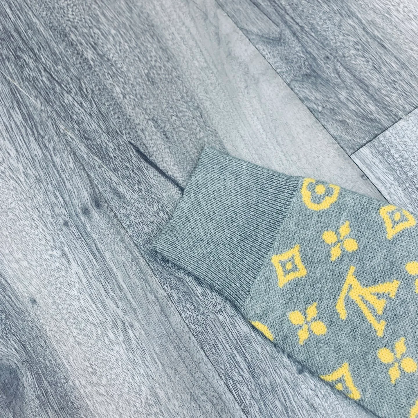 Джемперы И Свитеры Женские Louis Vuitton 18263512