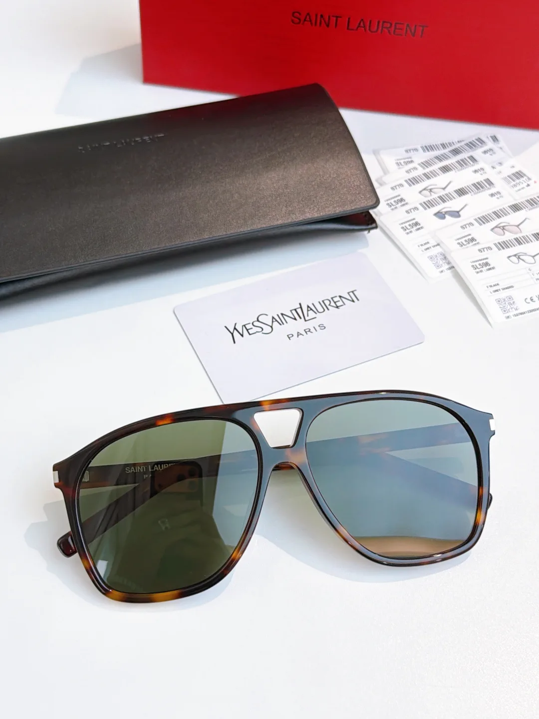 Очки Saint Laurent 11497911