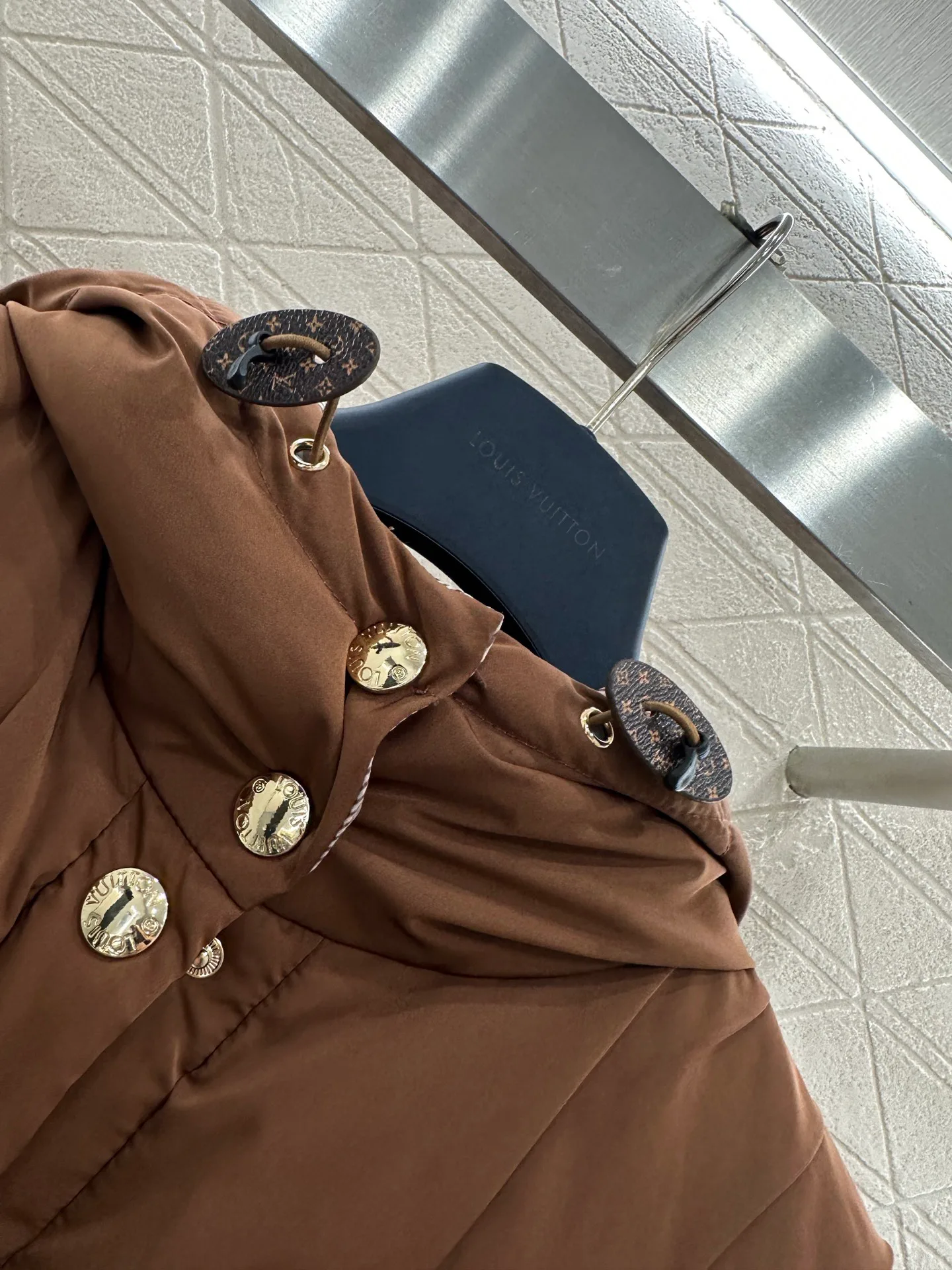 Куртки И Пуховики Женские Louis Vuitton 941500