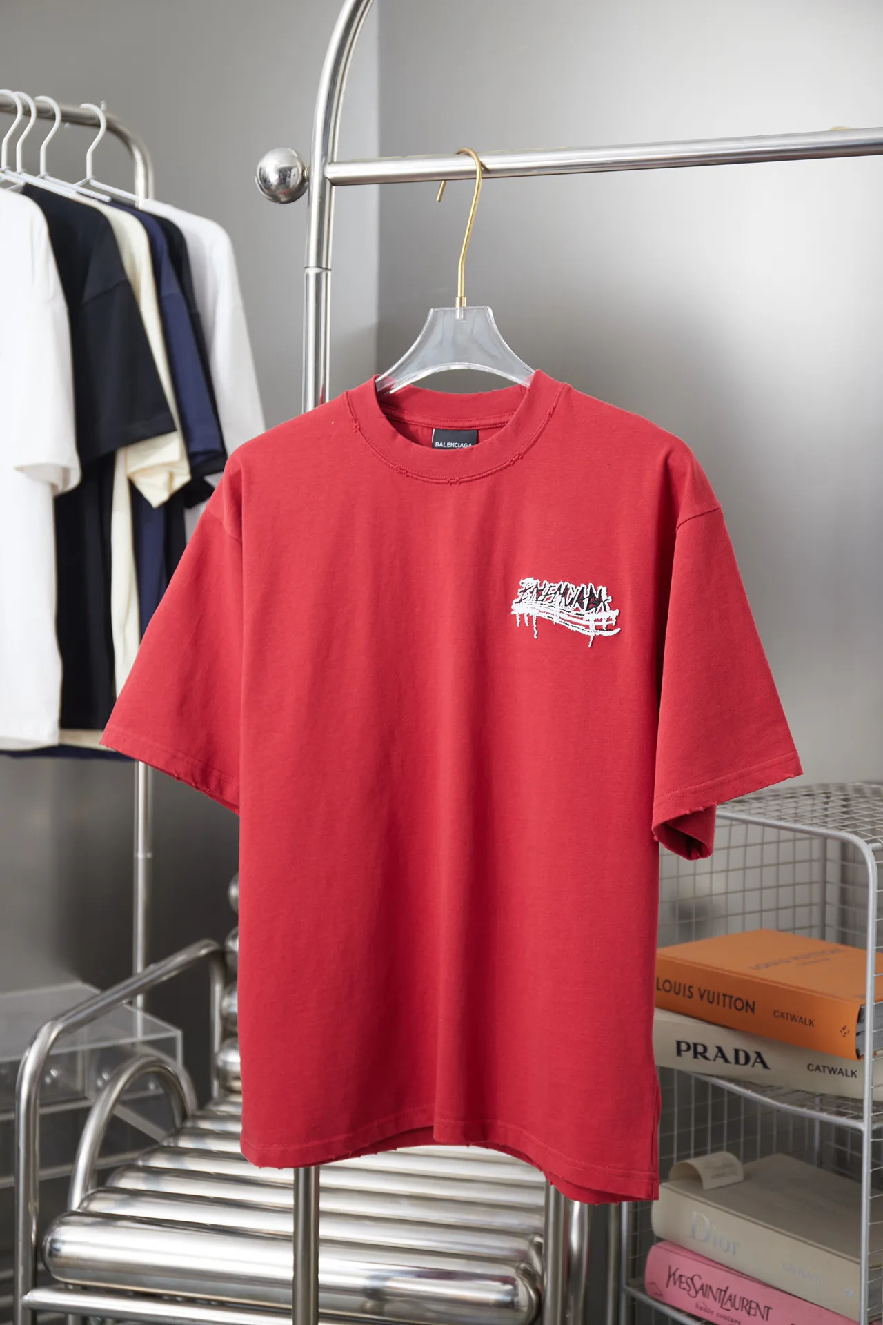 Футболки Женские Balenciaga 10937942