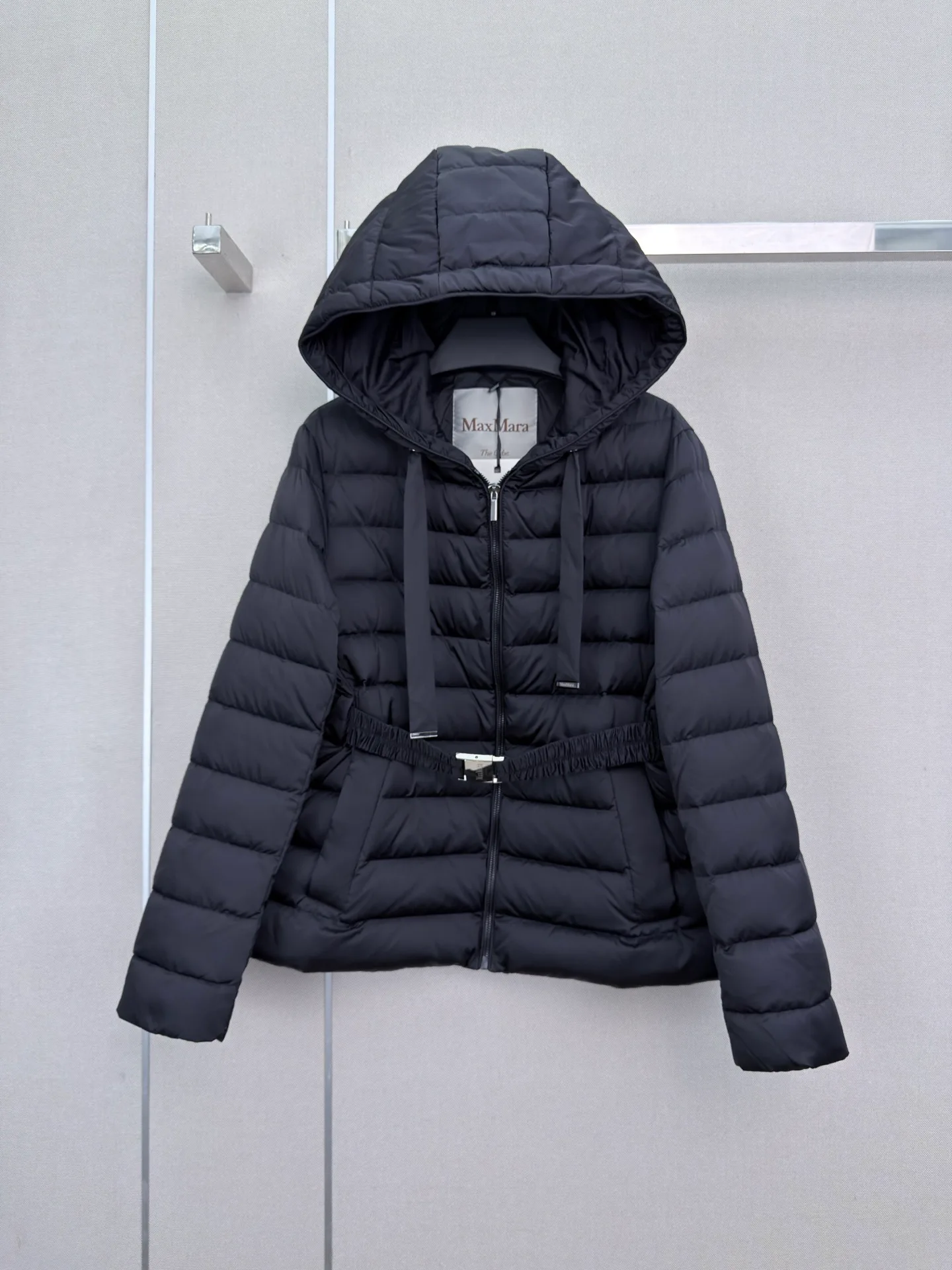 Куртки И Пуховики Женские Max Mara 18043046