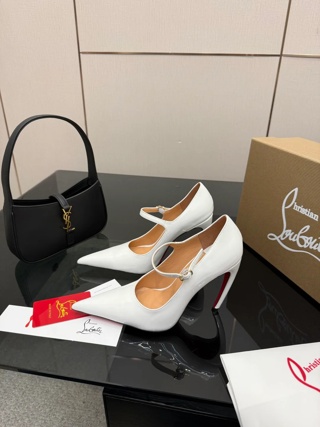 Туфли Женские Christian Louboutin 5052089