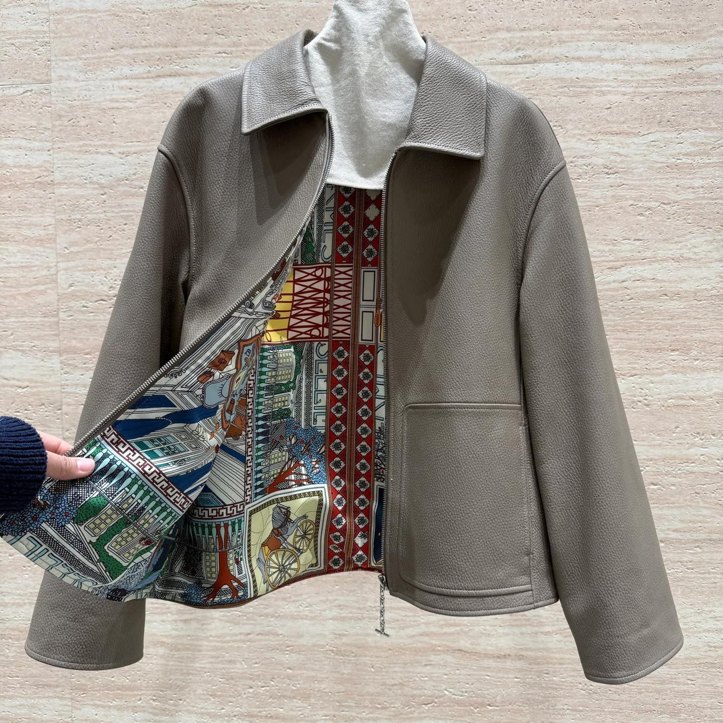 Кожаные Куртки И Дублёнки Женские Hermes 10207290