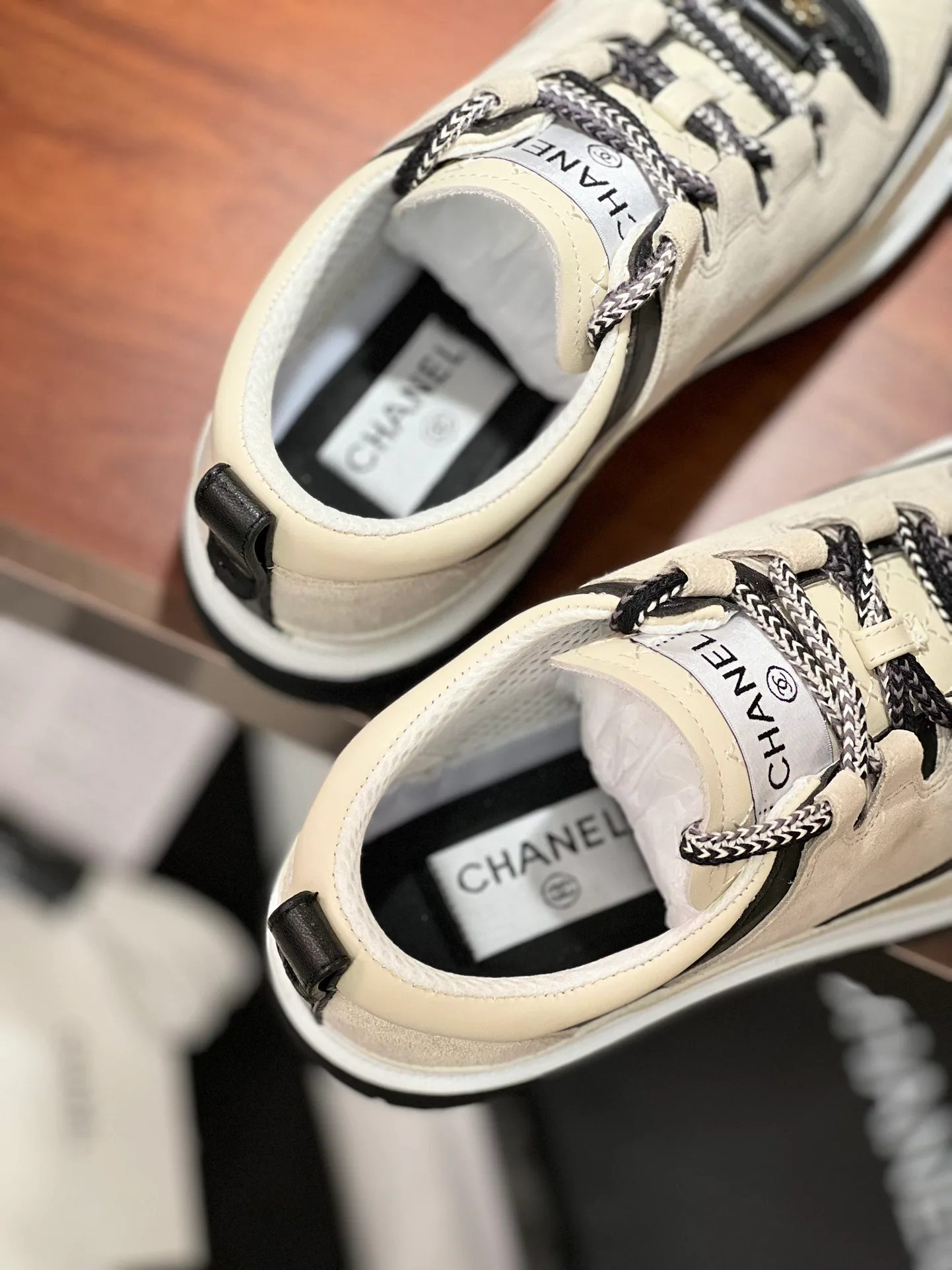 Кроссовки Женские Chanel 1021196