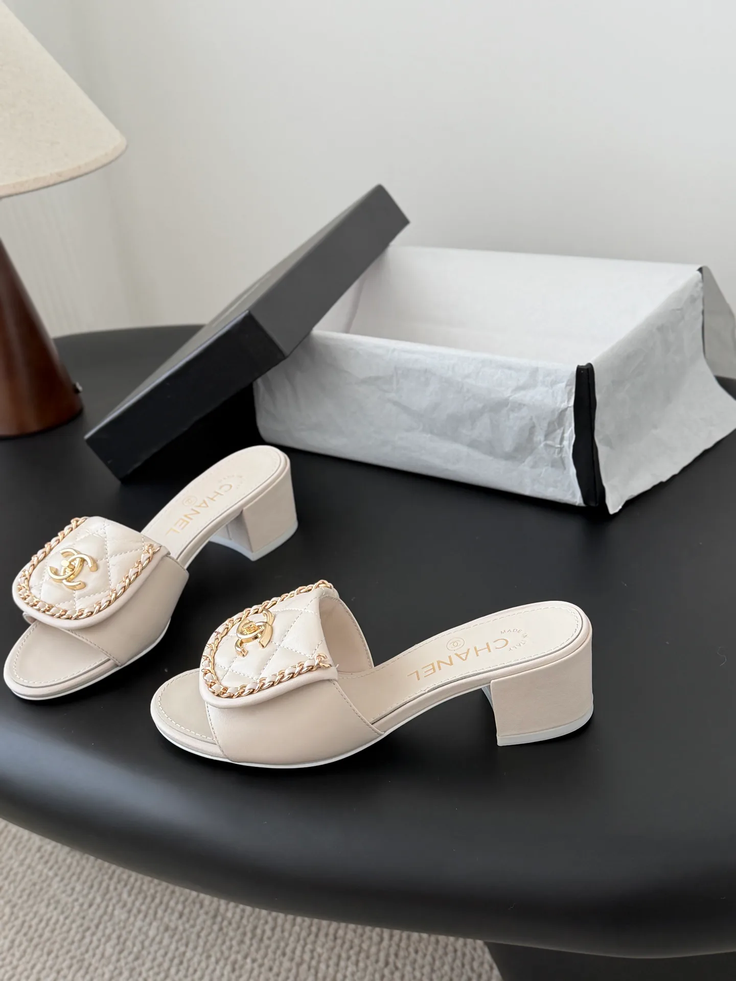 Босоножки Женские Chanel 1561379