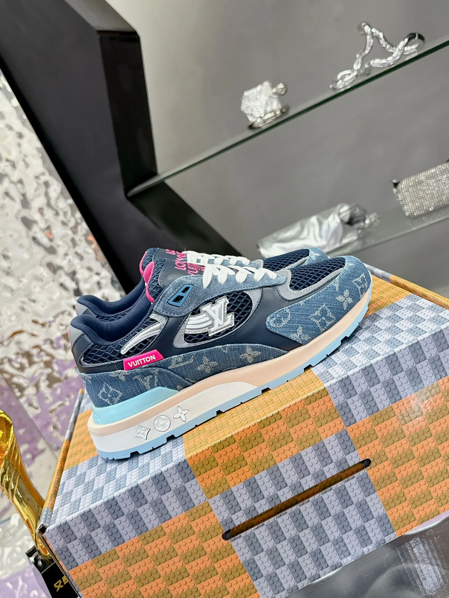 Кроссовки Мужские Louis Vuitton 276163