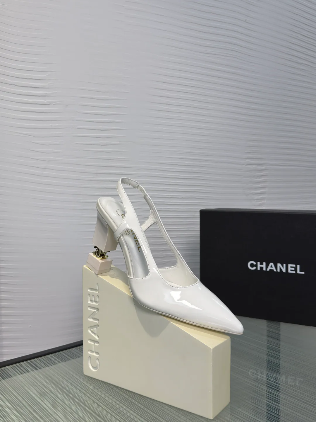 Туфли Женские Chanel 17740525