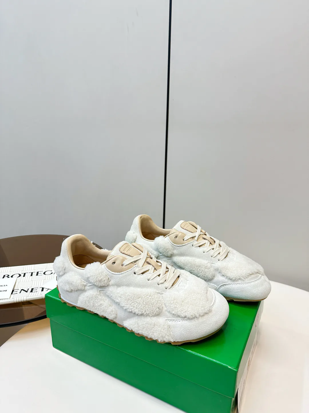 Кроссовки Женские Bottega Veneta 582523