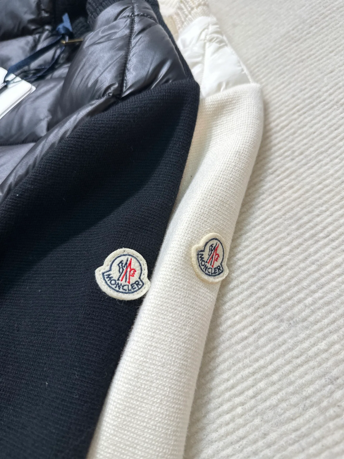 Куртки И Пуховики Женские Moncler 18106079