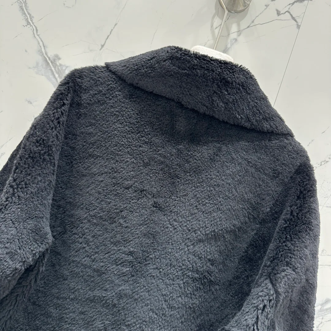 Шубы Женские Prada 558913