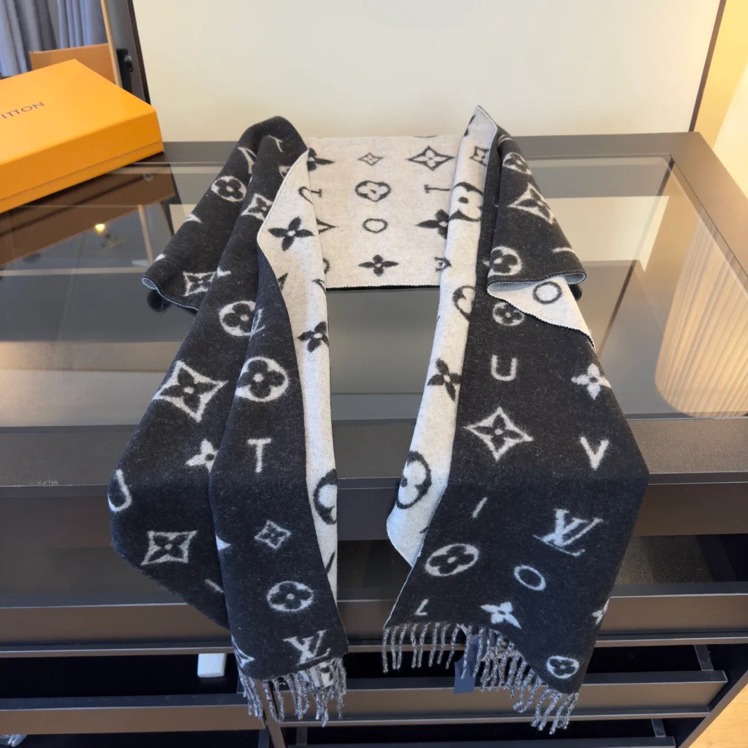 Шарфы Louis Vuitton 412328