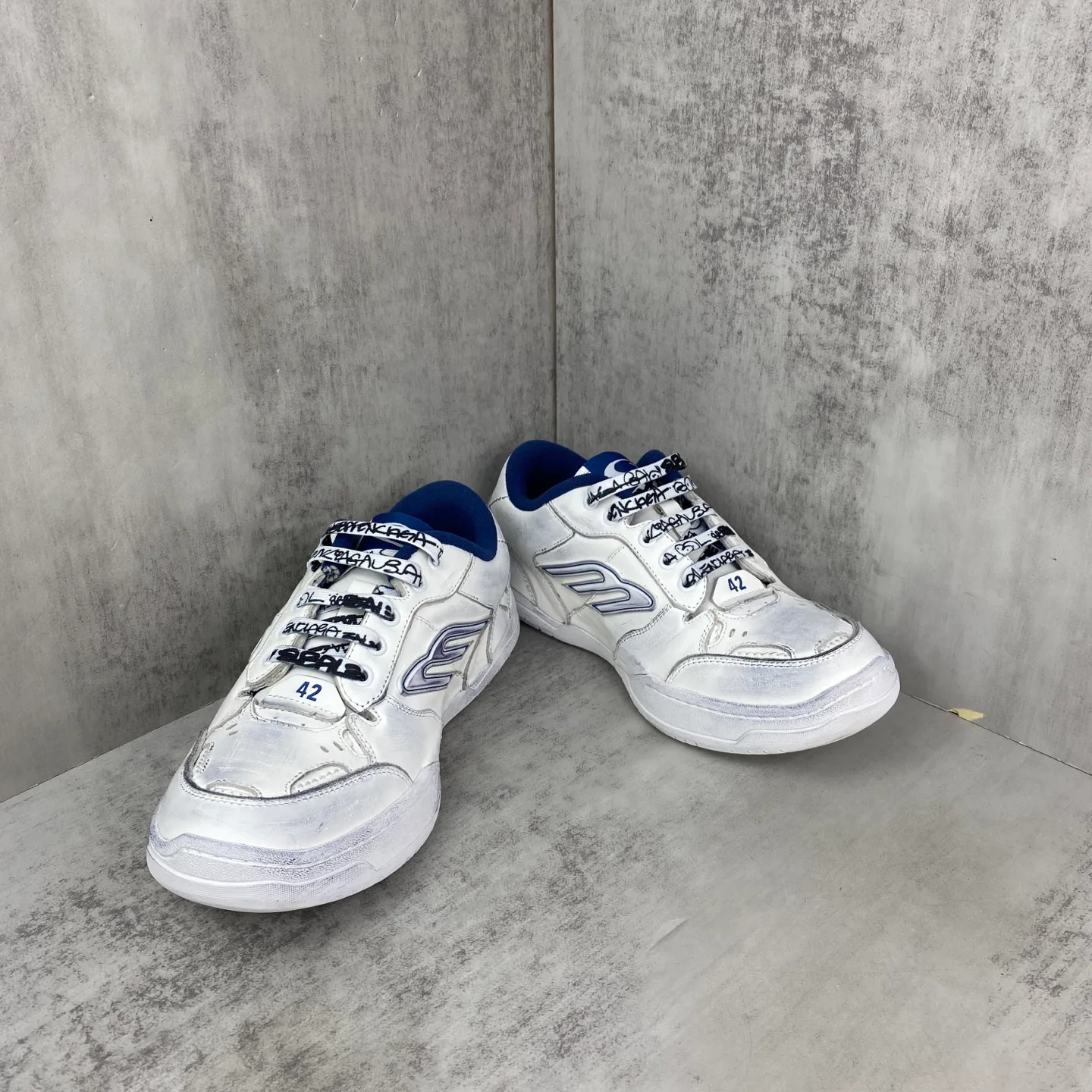 Кроссовки Женские Balenciaga 110625