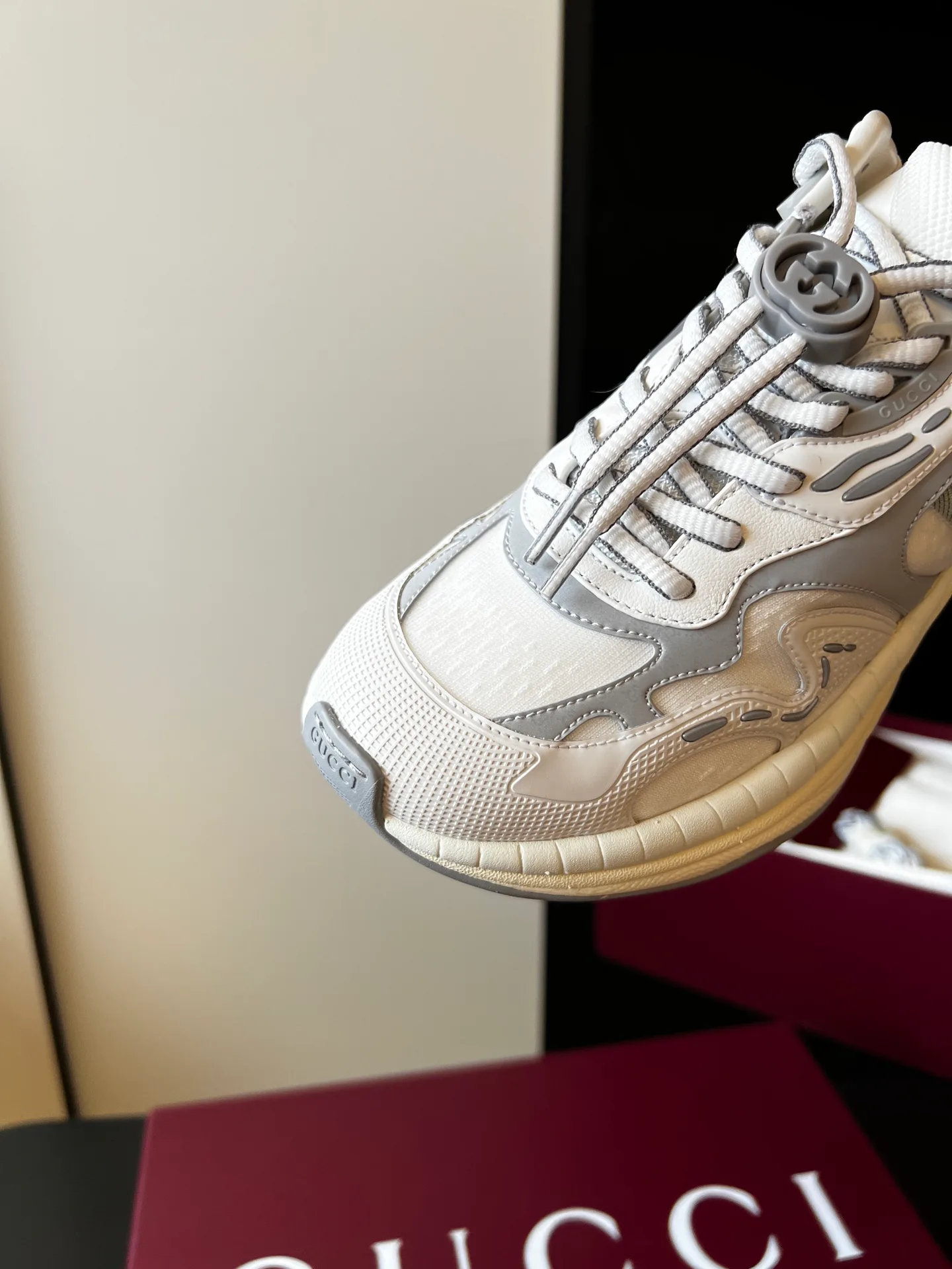 Кроссовки Женские Gucci 515291