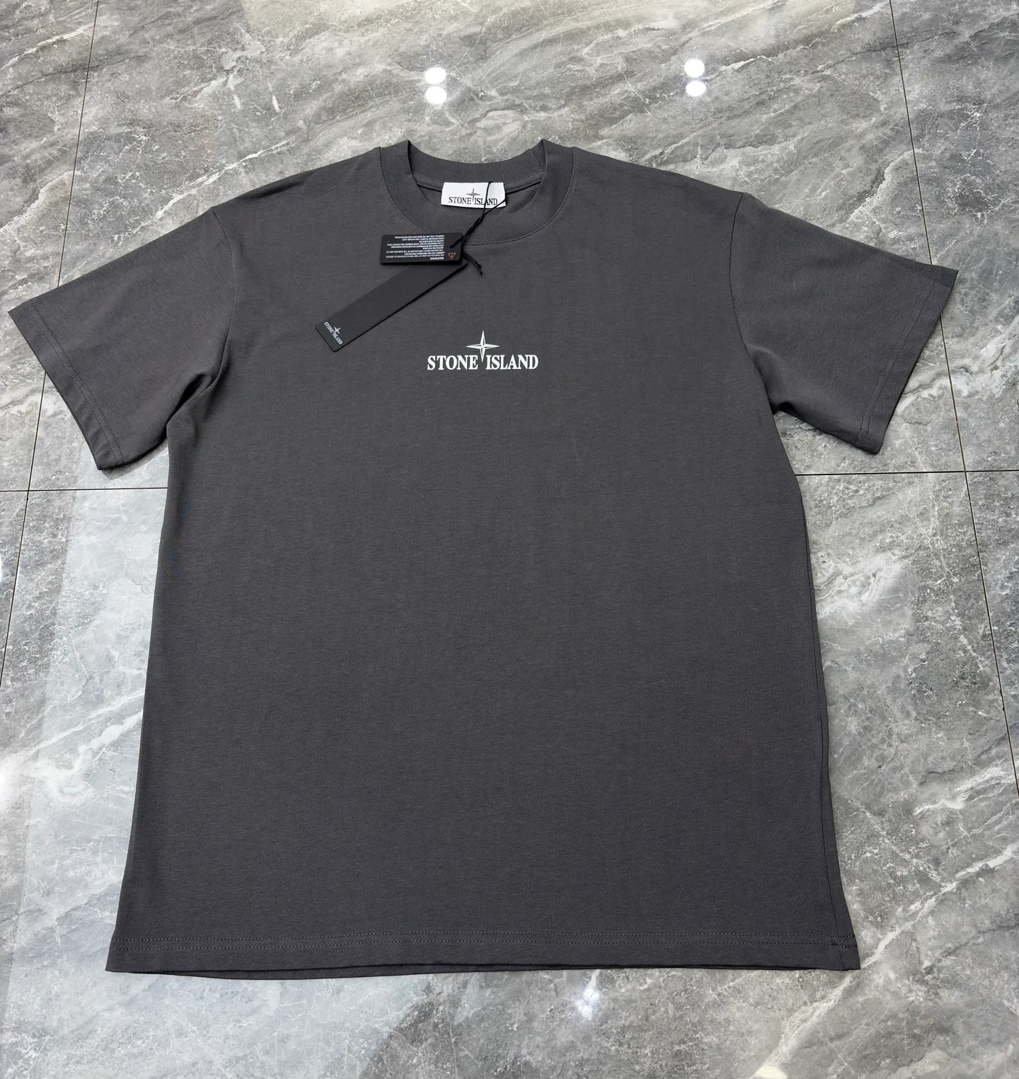 Футболки Женские Stone Island 11424364