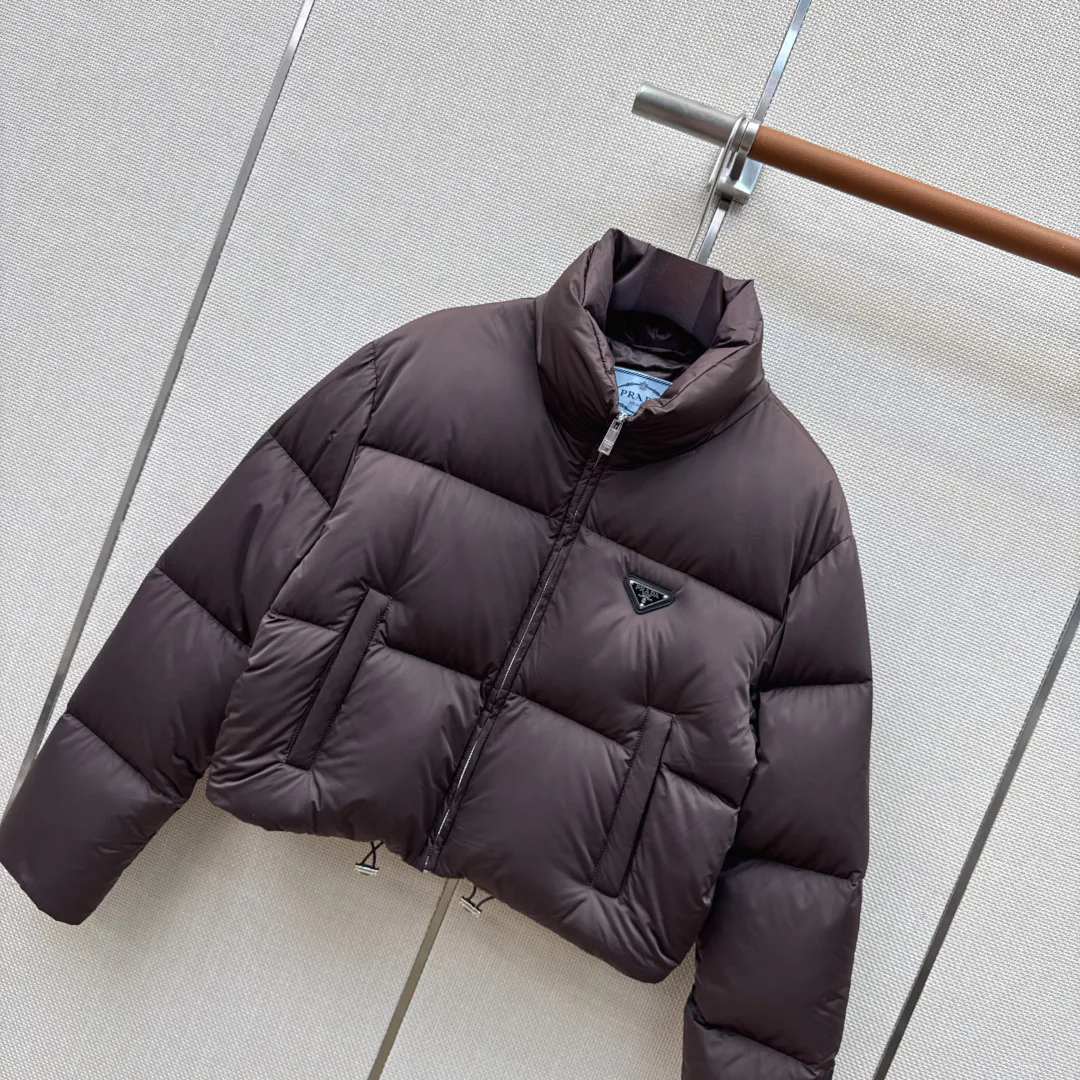 Куртки И Пуховики Женские Prada 18328141