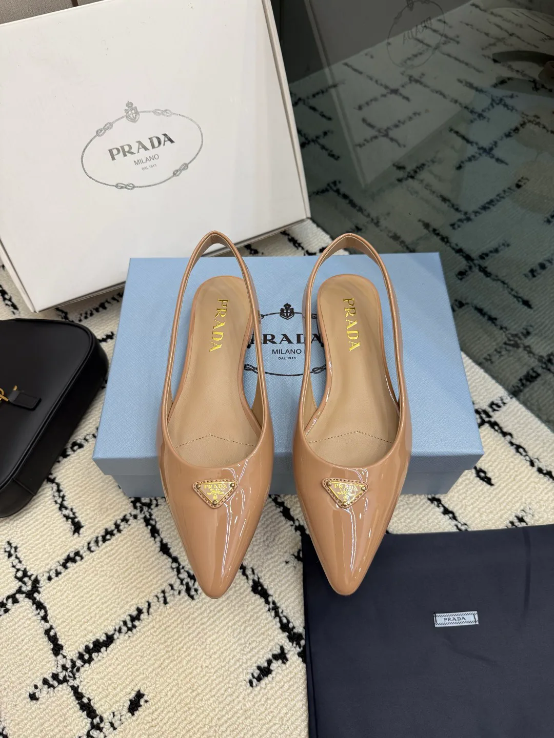 Туфли Женские Prada 16960896