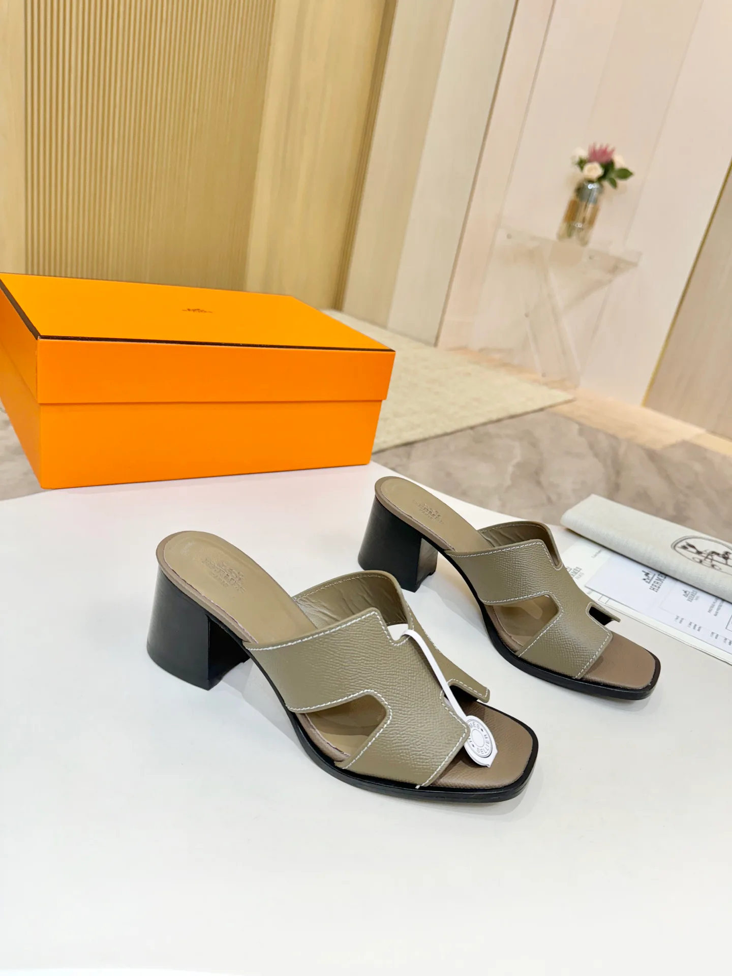 Босоножки Женские Hermes 10417171