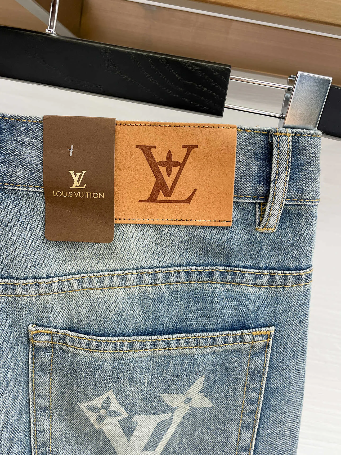 Джинсы Мужские Louis Vuitton 18543036