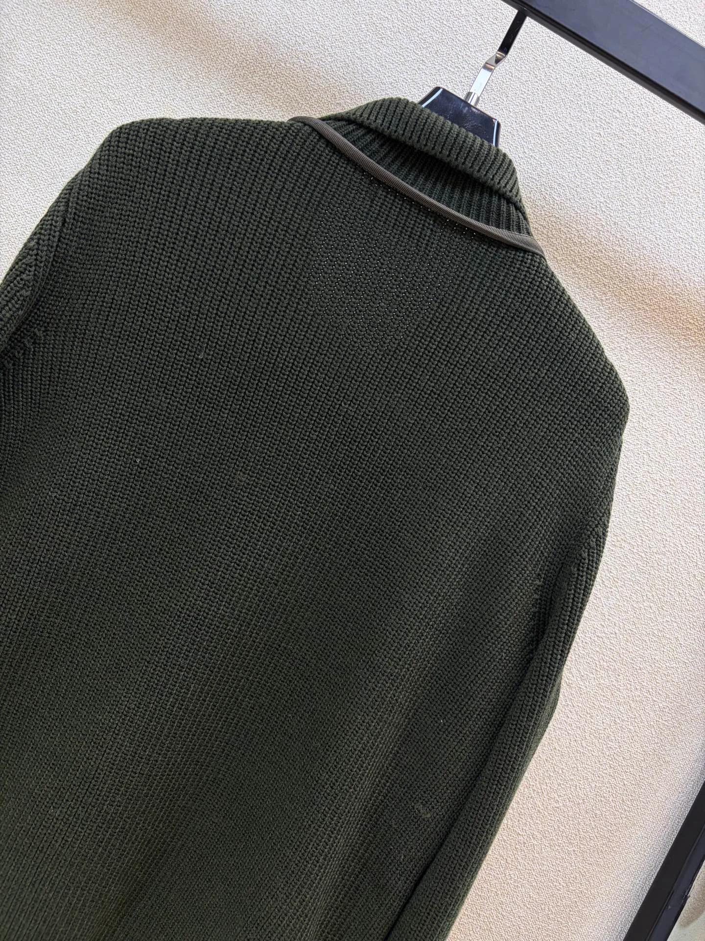 Куртки И Пуховики Женские Moncler 18407830