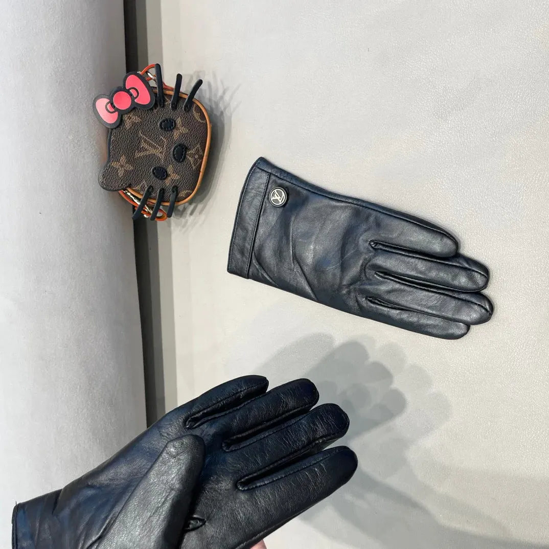 Перчатки Louis Vuitton 163781