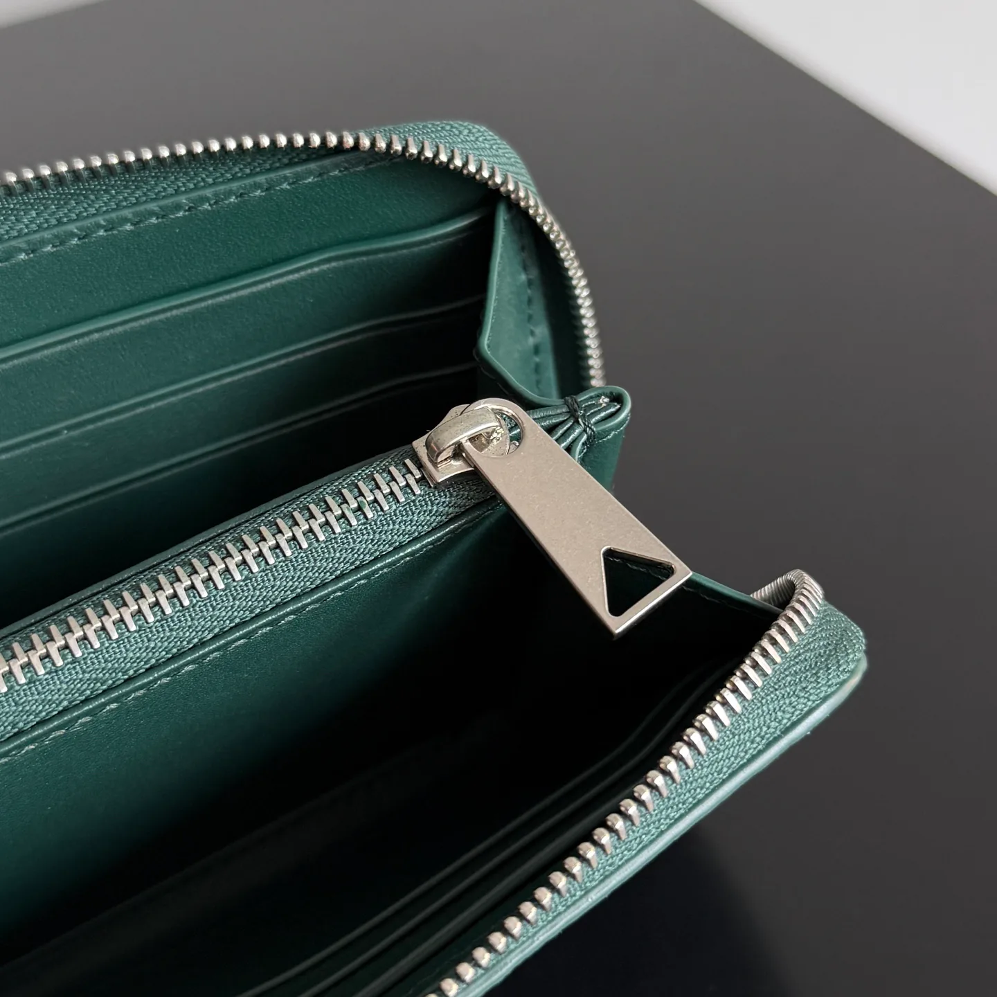 Клатчи Женские Bottega Veneta 18215077