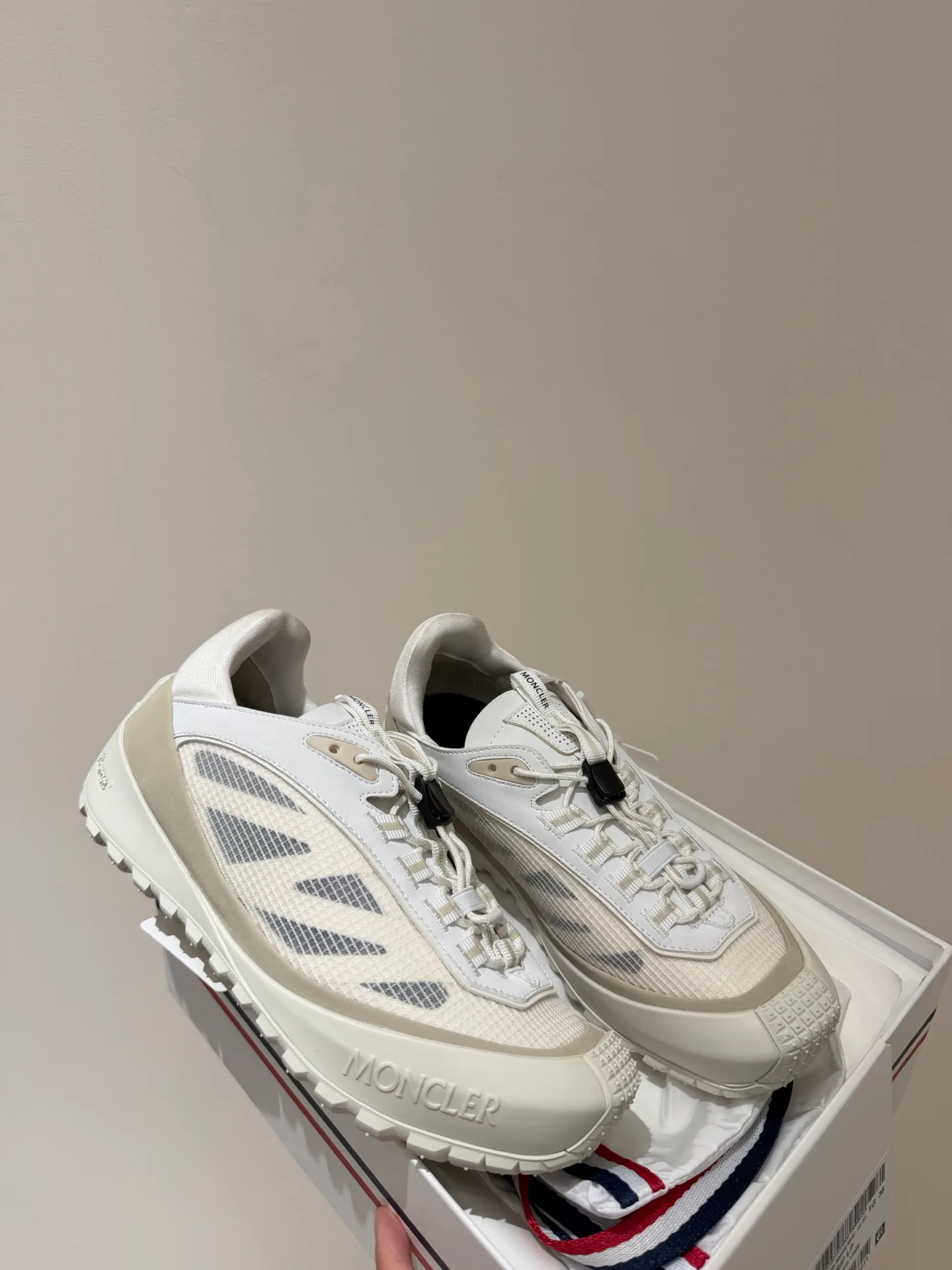 Кроссовки Женские Moncler 18194432