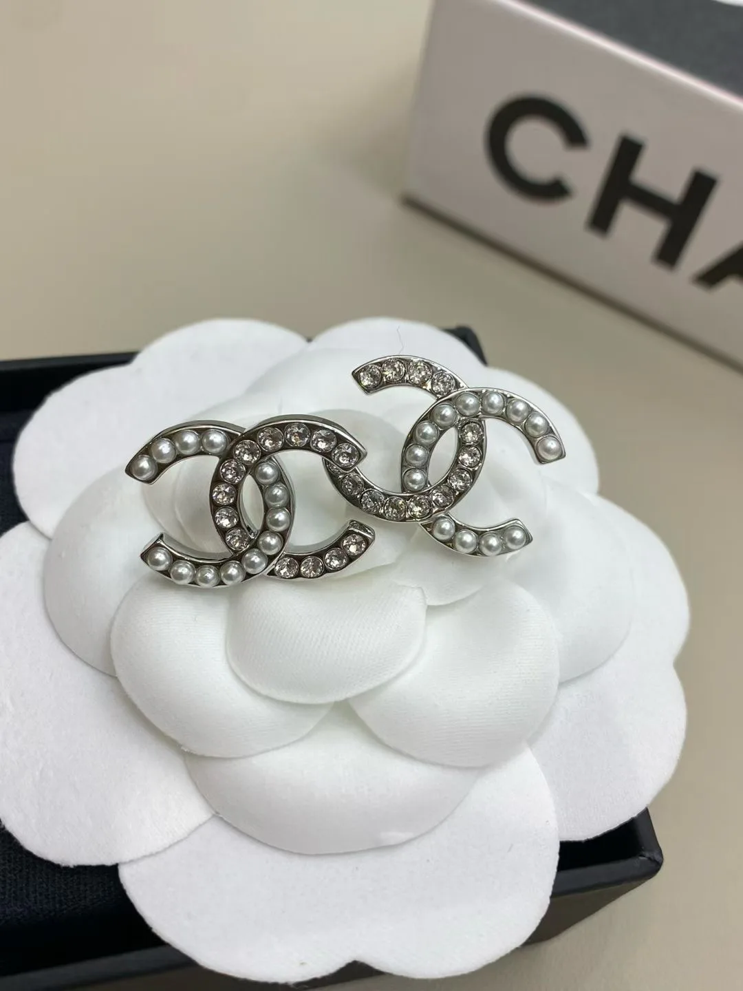Бижутерия Chanel 99358