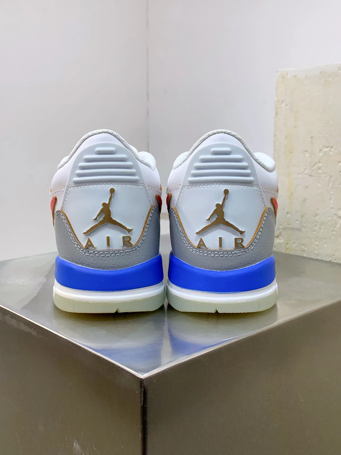 Кроссовки Женские Air Jordan 5025166