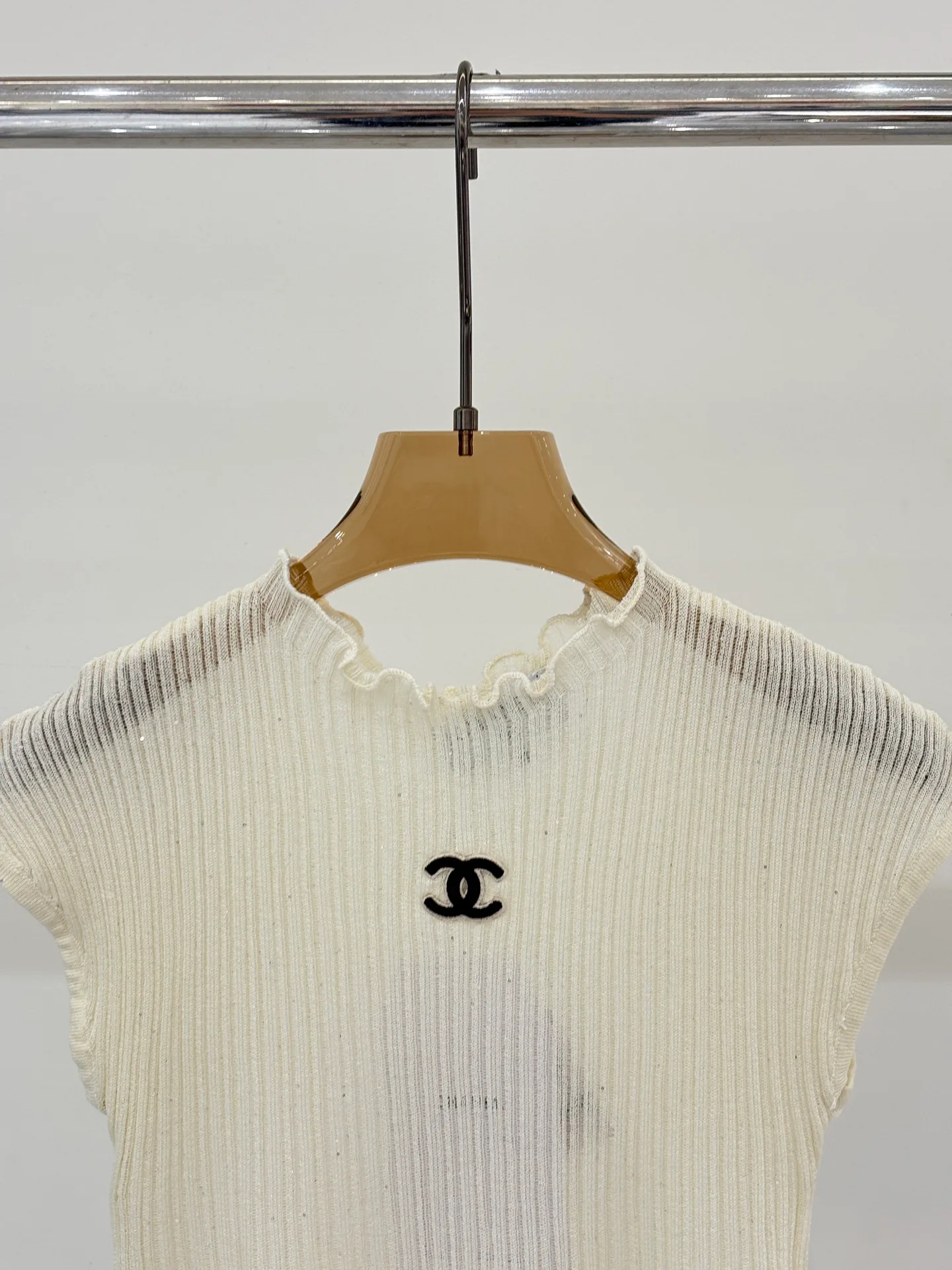 Жилеты Женские Chanel 11864805