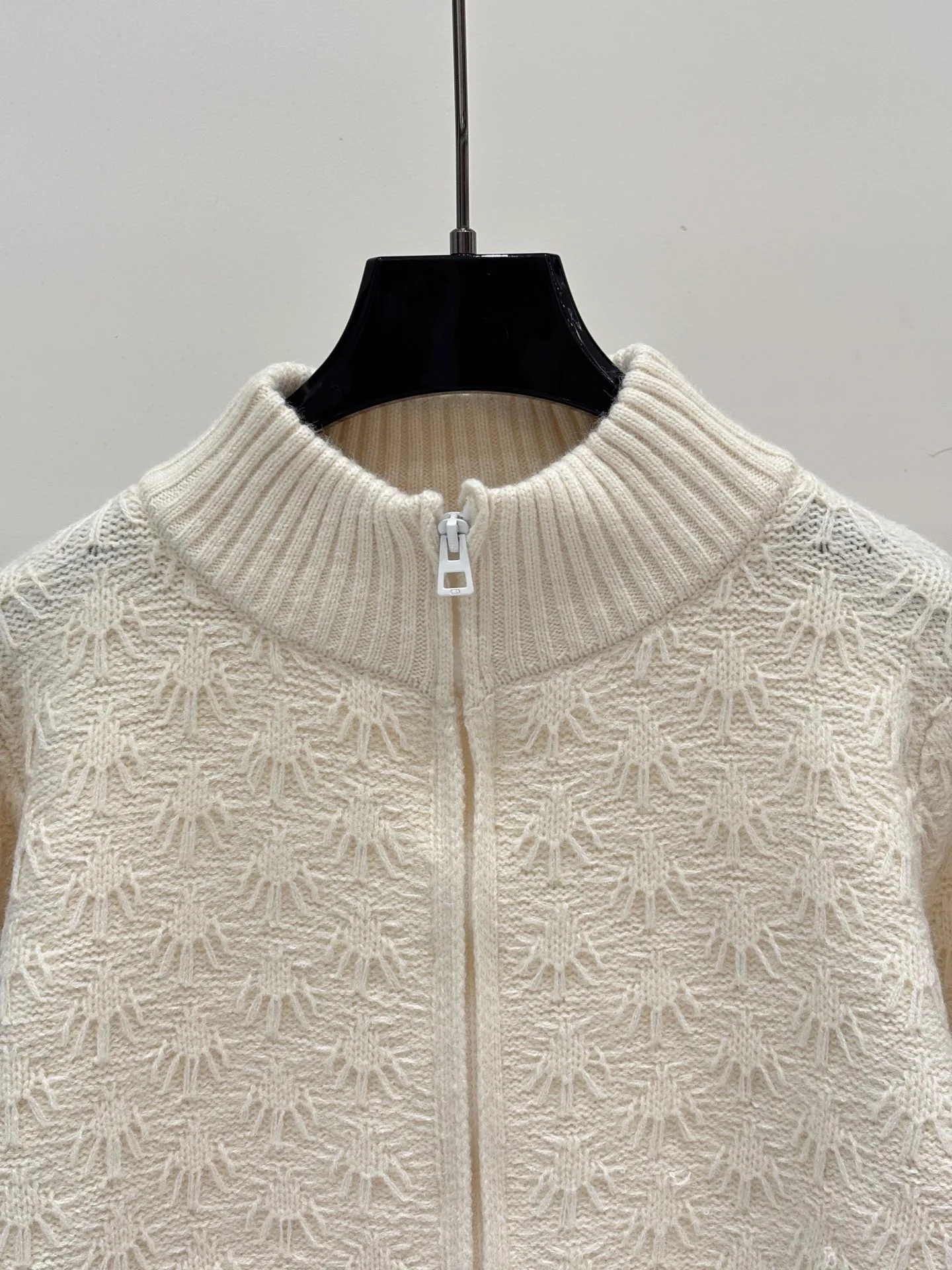 Джемперы И Свитеры Женские Christian Dior 18263250
